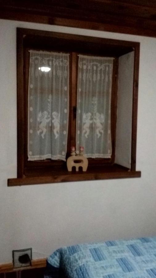 Тодорината Къща 호텔 레슈텐 외부 사진